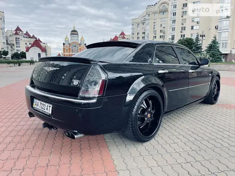 Chrysler 300C 2005 - 15