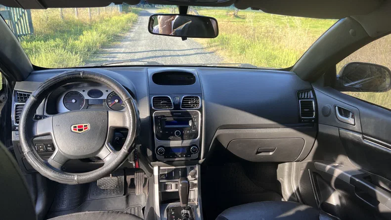 Geely Emgrand EC7 2014 - 6