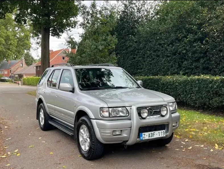 Opel Frontera 2004