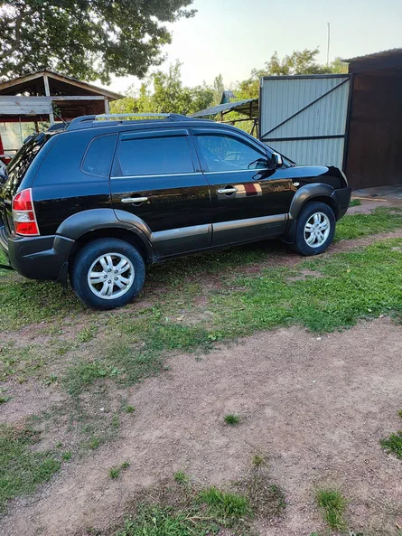 Hyundai Tuscani 2004