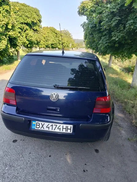 Volkswagen Golf 2001
