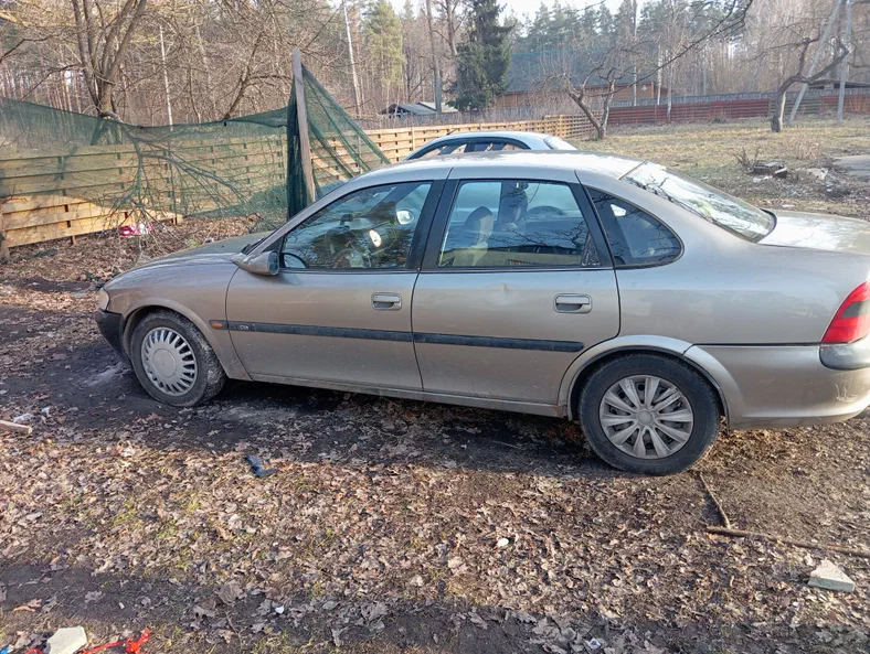 Opel Vectra 1996 - 5