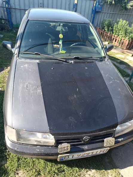 Nissan Primera 1991 - 5