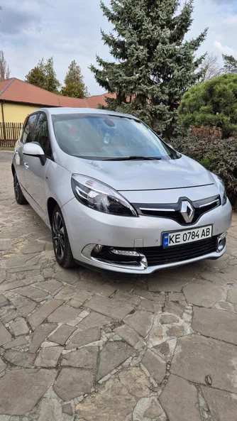 Renault Scenic 2015
