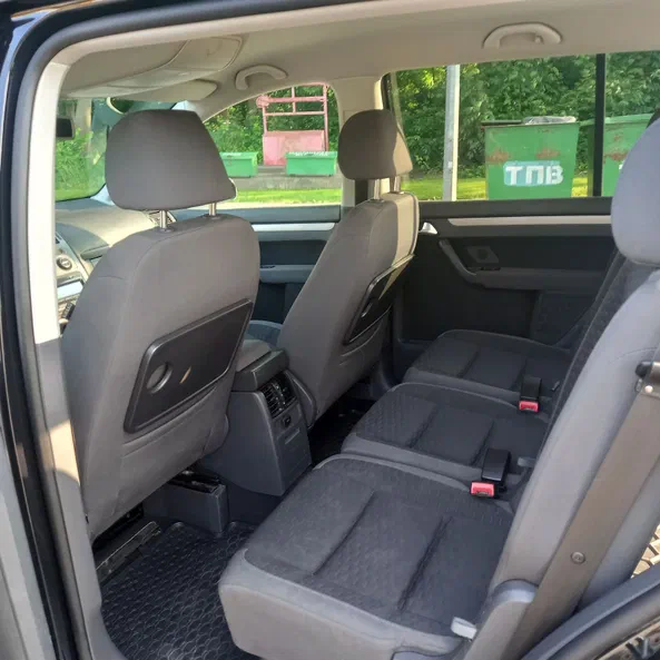 Volkswagen Touran 2009