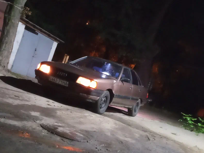Audi 100 1983 - 6