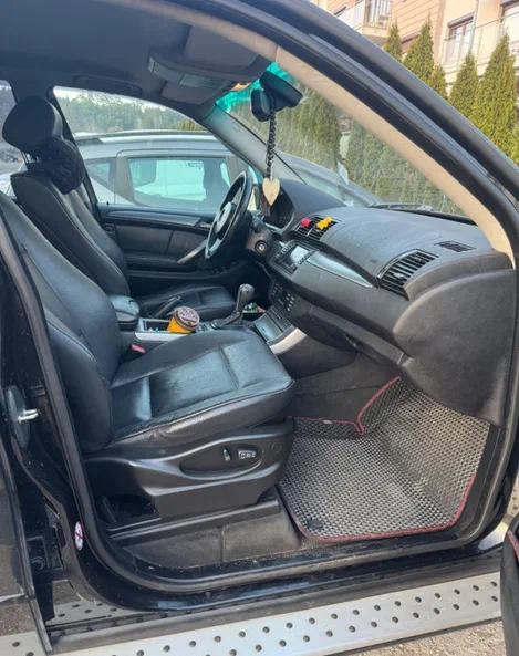 BMW X5 2004 - 6