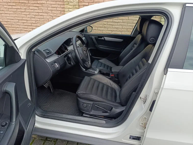 Volkswagen Passat 2014 - 5