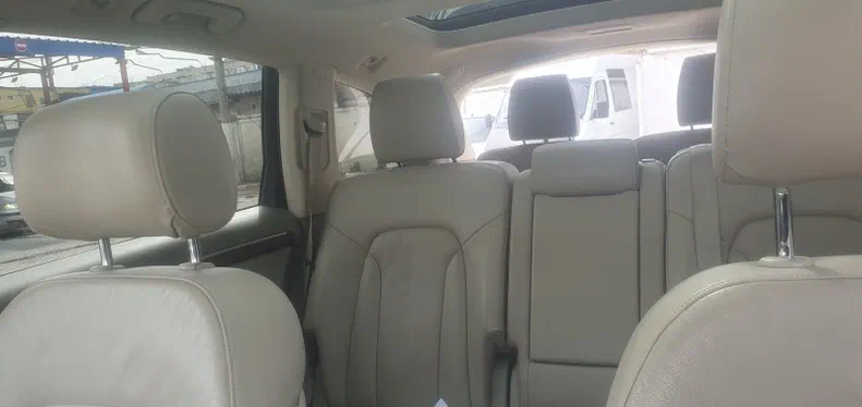 Audi Q7 2013 - 7