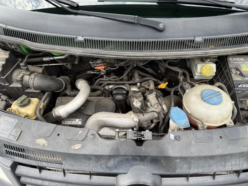 Volkswagen Transporter 2009 - 20