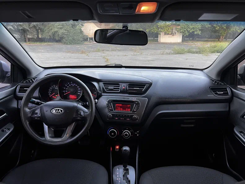 Kia Rio 2013 - 6