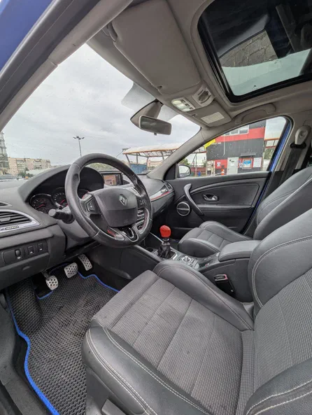 Renault Megane 2012 - 11
