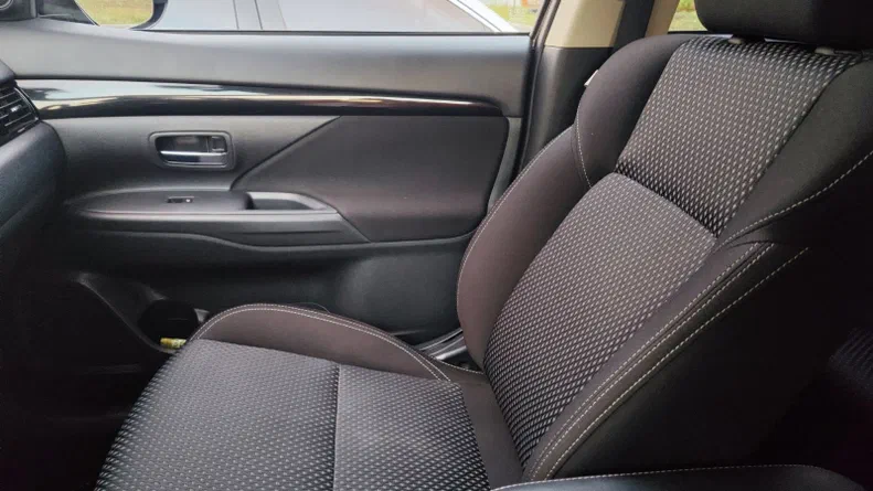 Mitsubishi Outlander 2021 - 12