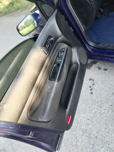 Volkswagen Golf 2001 - 8