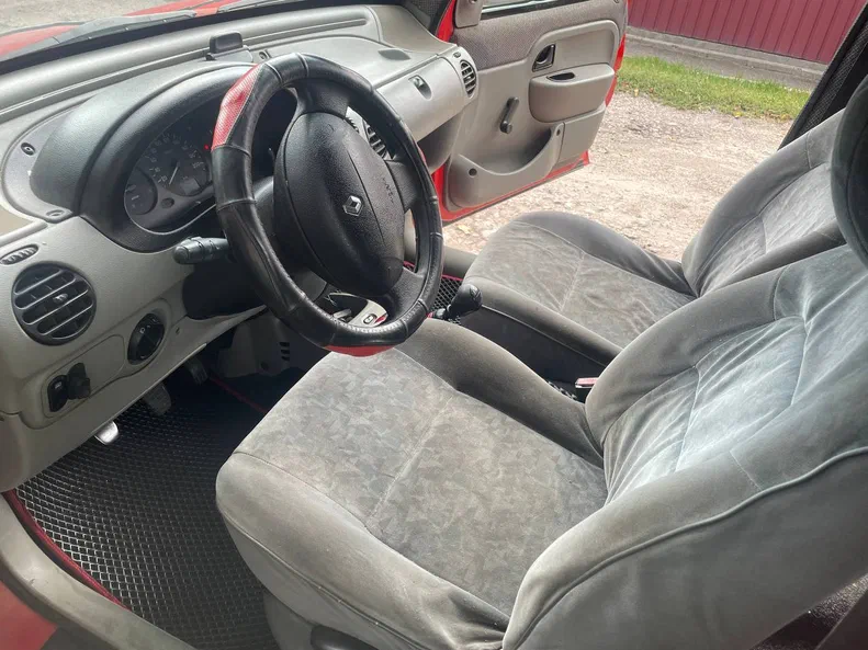 Renault Kangoo 2002 - 6