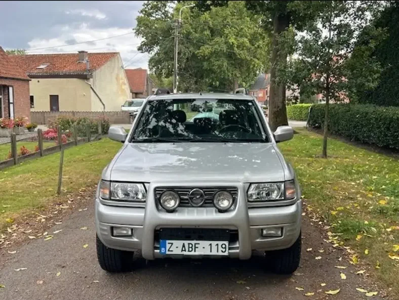 Opel Frontera 2004