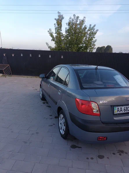 Kia Rio 2006 - 13
