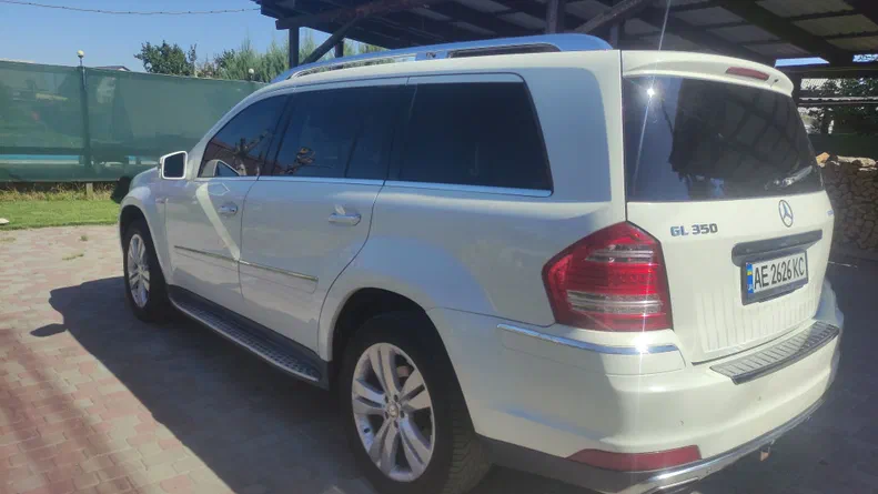 Mercedes-Benz GL-Класс 2011