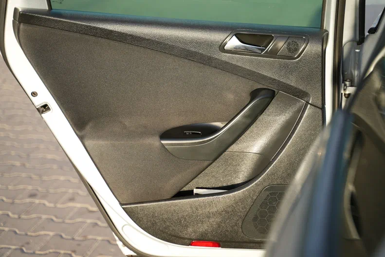 Volkswagen Passat 2008 - 8