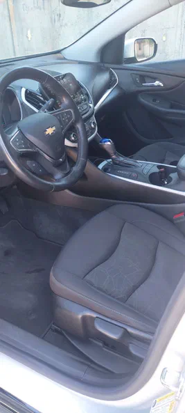 Chevrolet Volt 2017 - 11