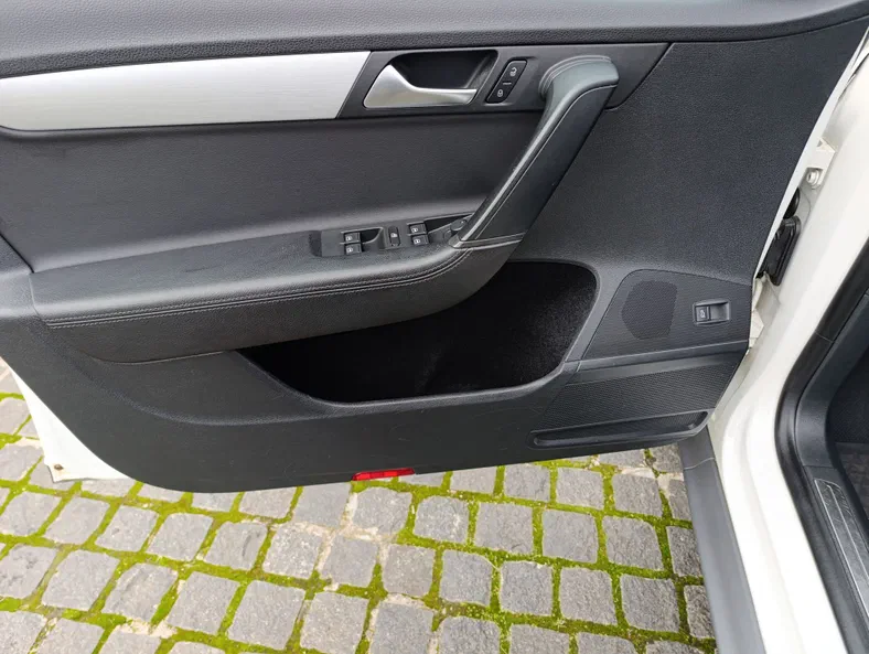 Volkswagen Passat 2014 - 16