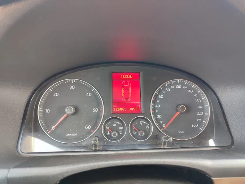 Volkswagen Touran 2009 - 10