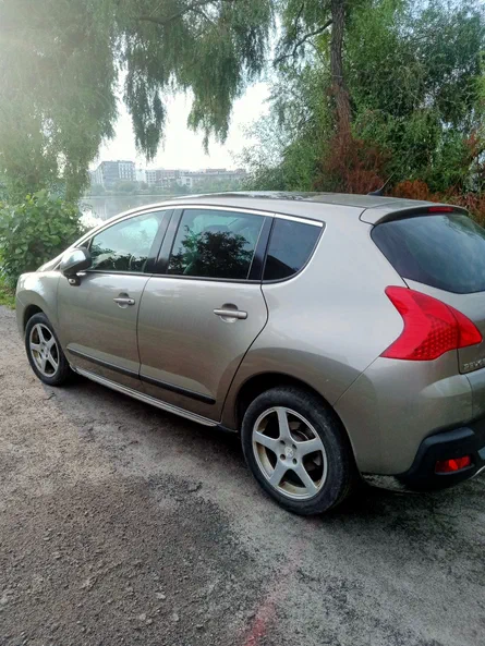 Peugeot 3008 2012 - 13
