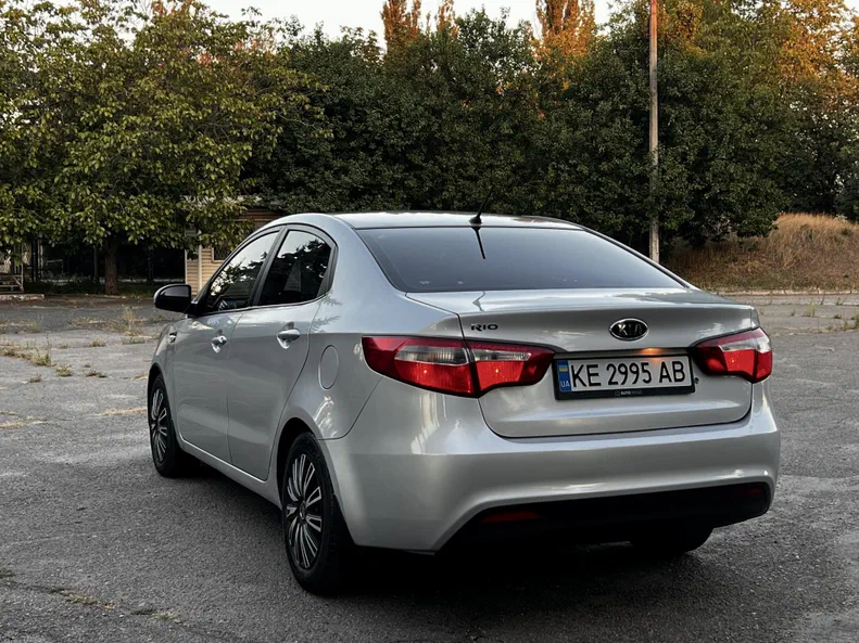 Kia Rio 2013 - 23
