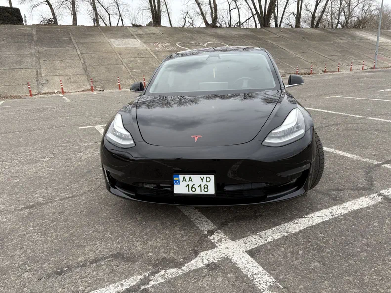 Tesla Model 3 2019 - 12