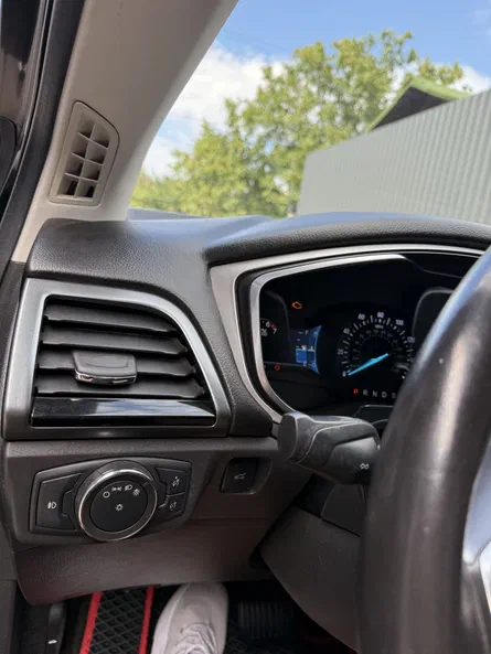 Ford Fusion (North America) 2015 - 6