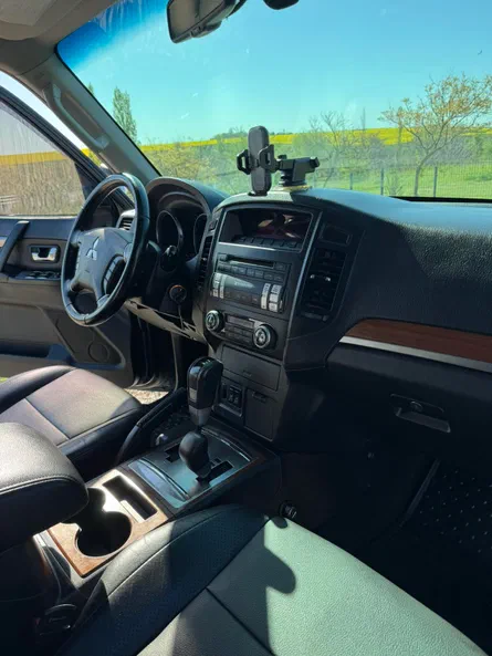 Mitsubishi Pajero 2008