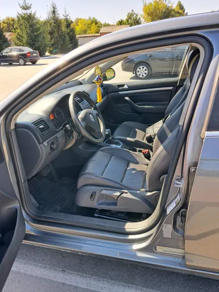 Volkswagen Jetta 2006 - 7
