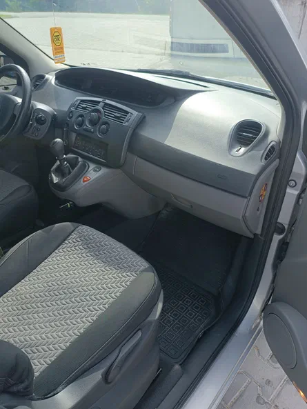 Renault Scenic 2006 - 8