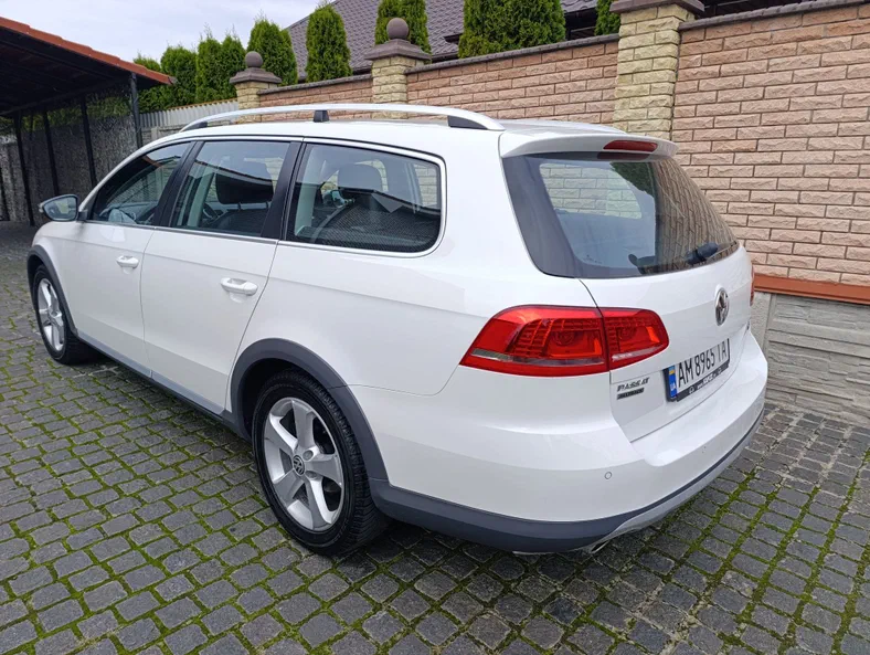 Volkswagen Passat 2014 - 12