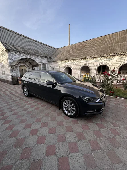 Volkswagen Passat 2017 - 20