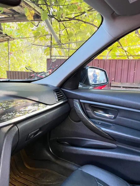 BMW 3 серія 2013 - 23