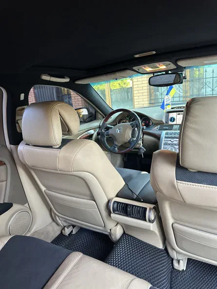 Honda Legend 2006 - 6