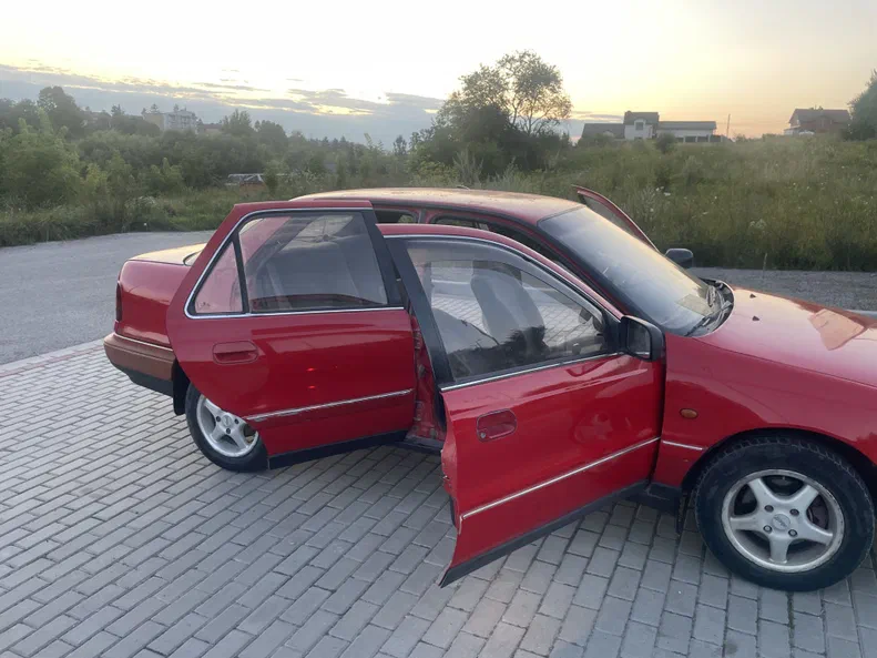 Hyundai Elantra 1992 - 7