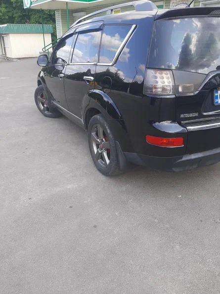 Mitsubishi Outlander 2008