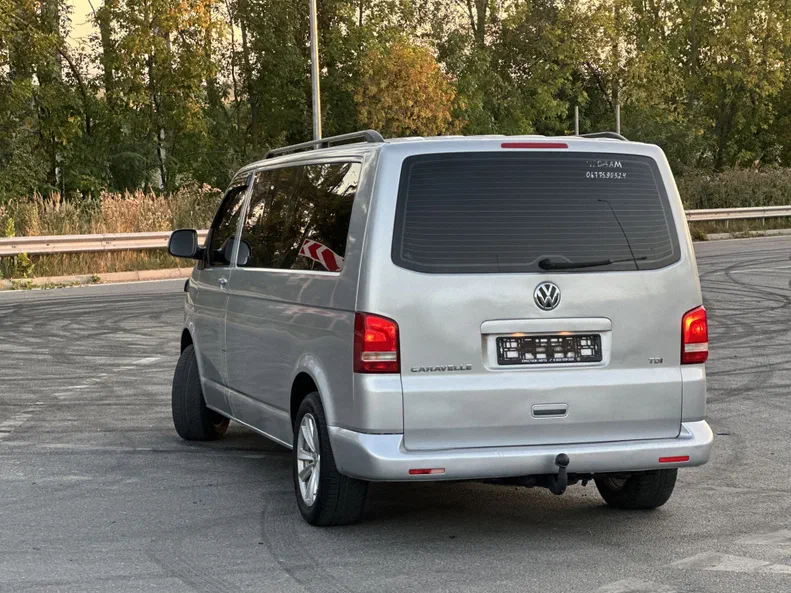 Volkswagen Caravelle 2012 - 27