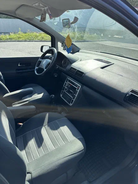 Volkswagen Sharan 2001