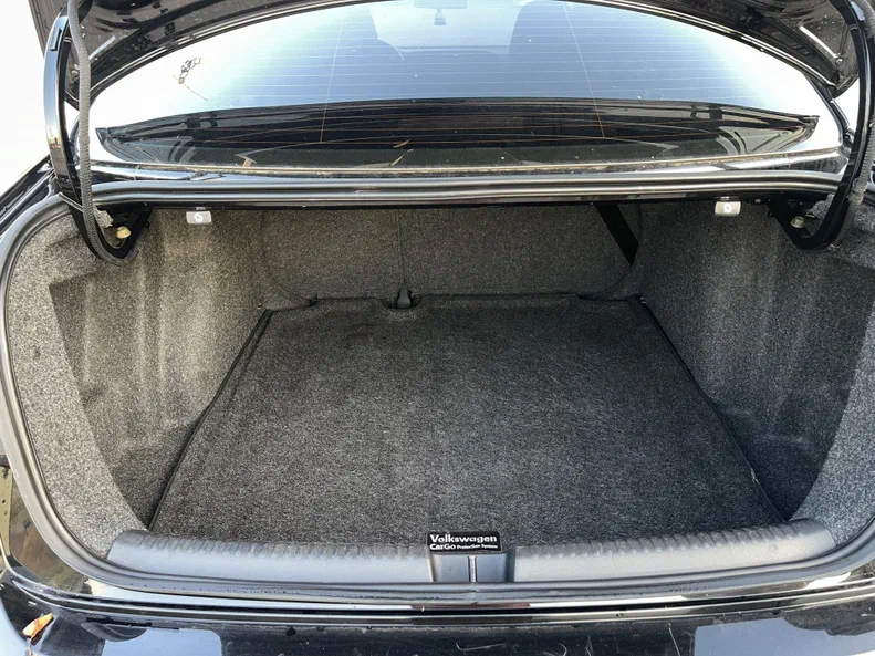 Volkswagen Jetta 2017 - 9