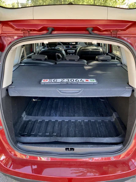 Renault Scenic 2011 - 13