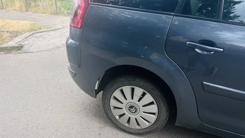 Citroen C4 Picasso 2008 - 7