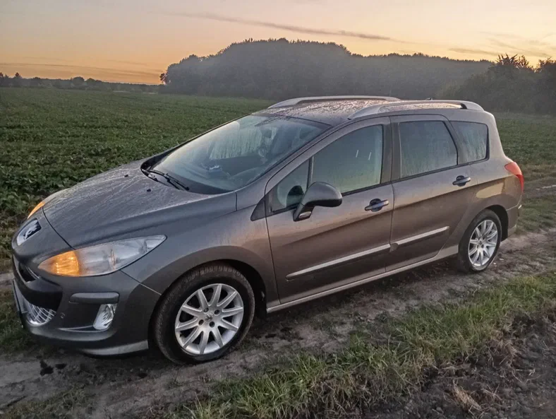 Peugeot 308 2008 - 7