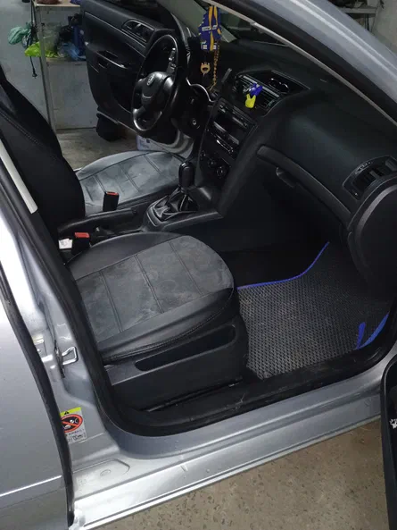 Skoda Octavia 2010 - 7