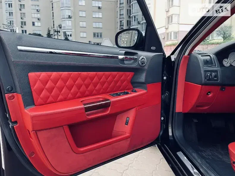 Chrysler 300C 2005 - 14