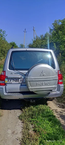 Mitsubishi Pajero 2005