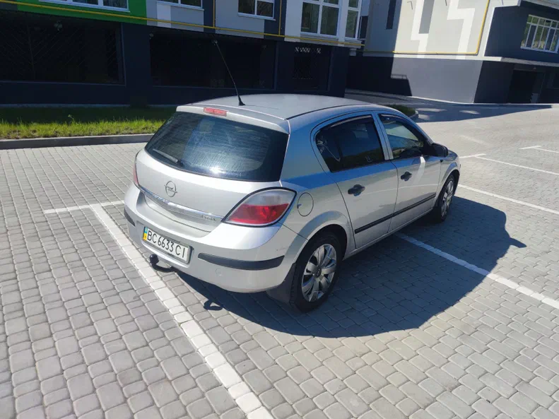 Opel Astra 2005