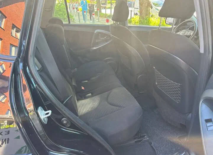 Toyota RAV4 2007 - 7